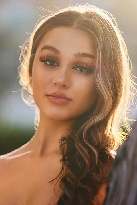 Zoe Jakaj